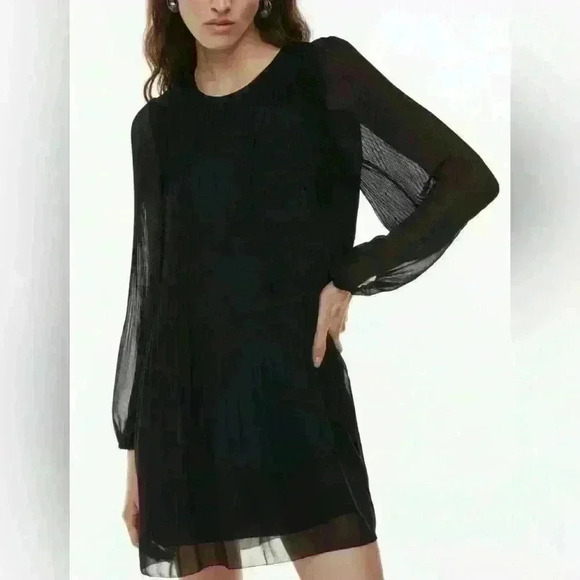 Aritzia Wilfred Daydreamer lightweight Mini Black Sheer Chiffon Short Size XXS - Picture 3 of 11